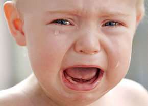  علت گریه نوزادان